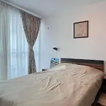 двустаен с морска панорама в Blue Bay Palace شقة بوموري