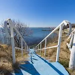 двустаен с морска панорама в Blue Bay Palace شقة بوموري